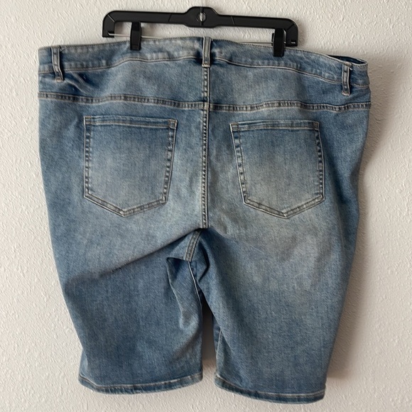 Lane Bryant Denim Bermuda Shorts - Picture 4 of 7